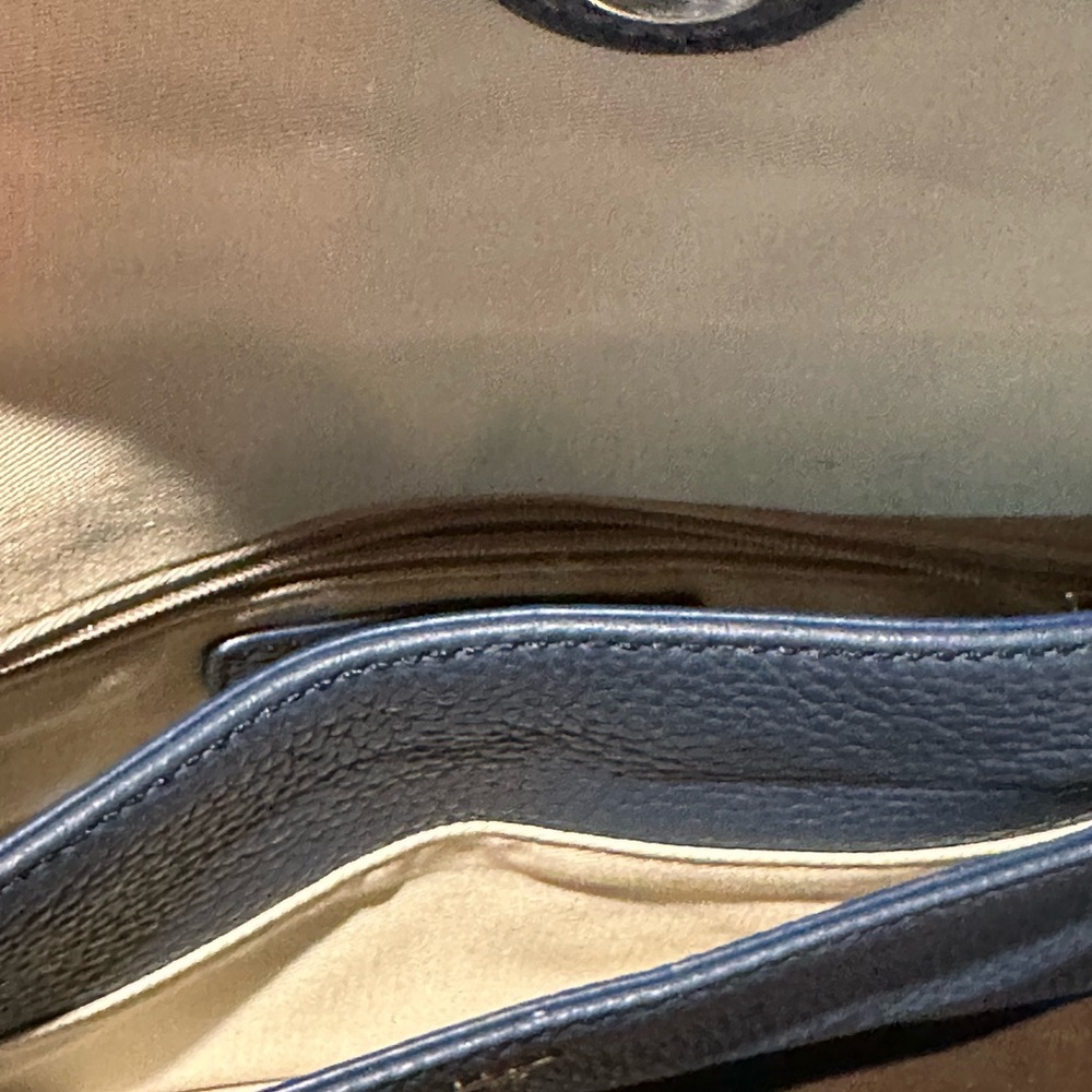 Beautiful NWOT Banana Republic navy blue clutch - Picture 8 of 10